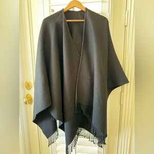 Vineyard Vines Black Fringe Wool Wrap